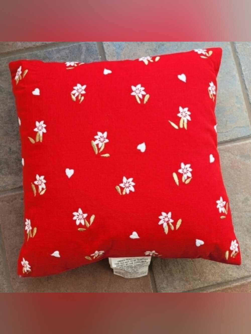 New! Set of 2 Threshold red decorative accent throw pillows heart and flowers